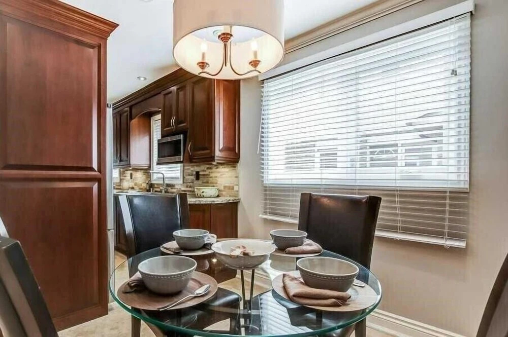 Beautiful bedroom in Mississauga