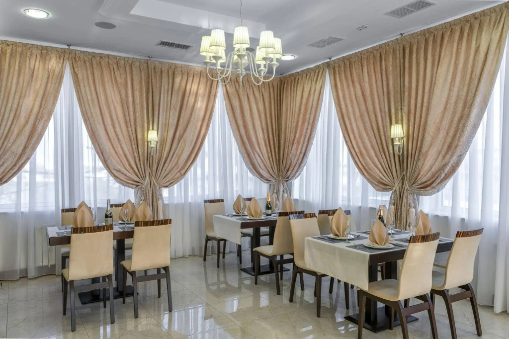 Alarus Luxe Hotel