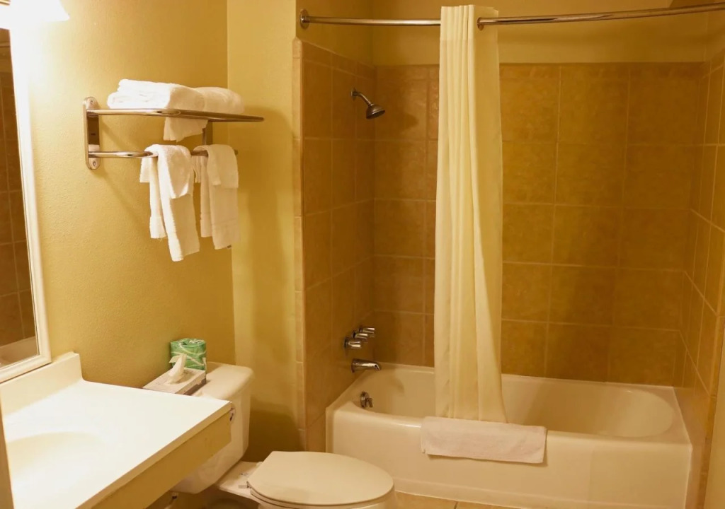 Americas Best Value Inn Giddings