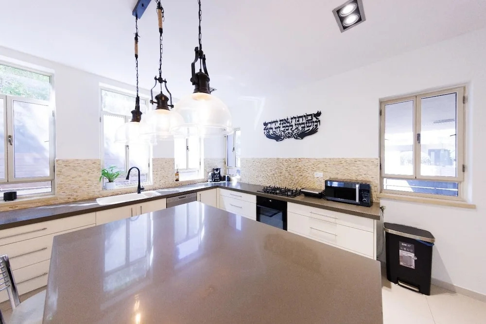 HaSharon Tranquil Villa by Sea N' Rent