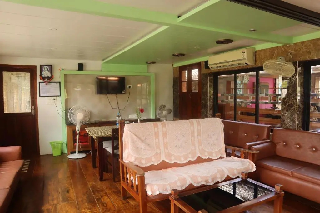 Kera Houseboats Alleppey