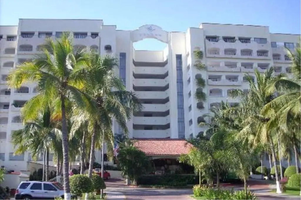Departamento 523 con playa dentro de Hotel en Ixtapa