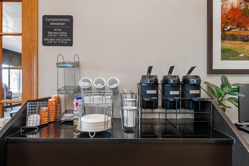 Comfort Suites St Charles-St Louis
