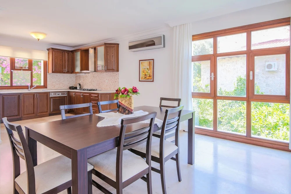 Villa Sahin 2 Triplex