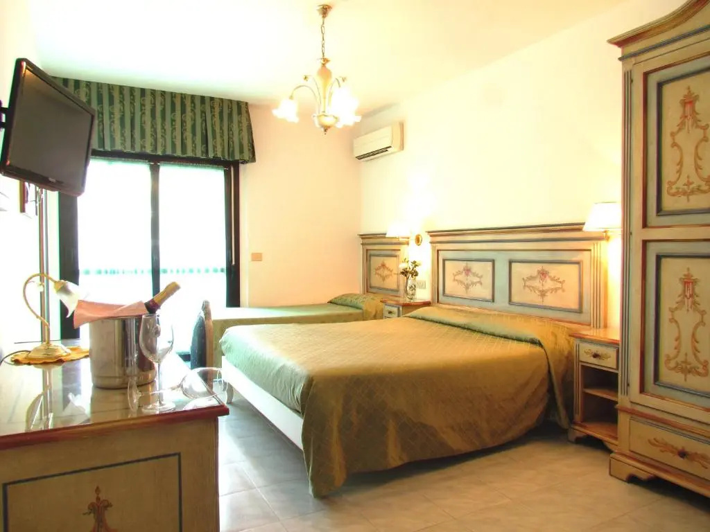 Hotel Oasi