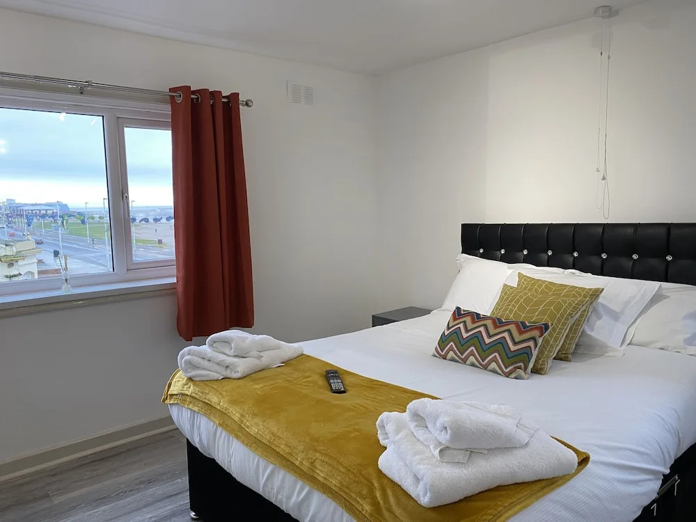 Kennedy House by Blackpool Service Apartments