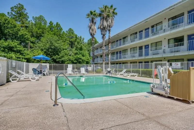 Rodeway Inn