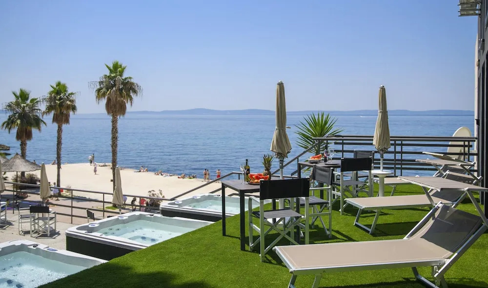 Via Mare Luxury Rooms
