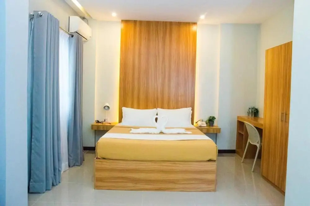 ELTI Suites