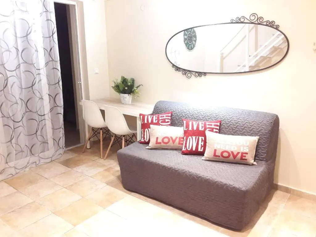 Bizaniou Apartment 69