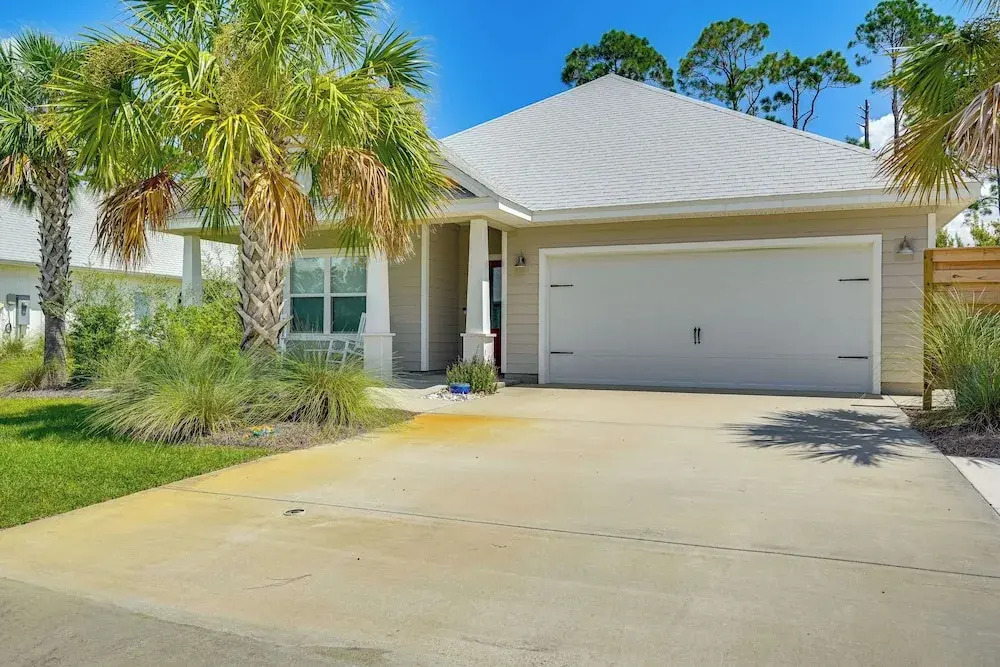 Port St Joe Home - Walk to Beach + Restaurants!