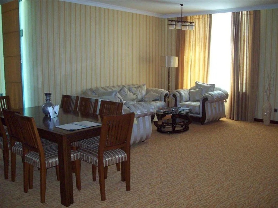 Qubek Hotel