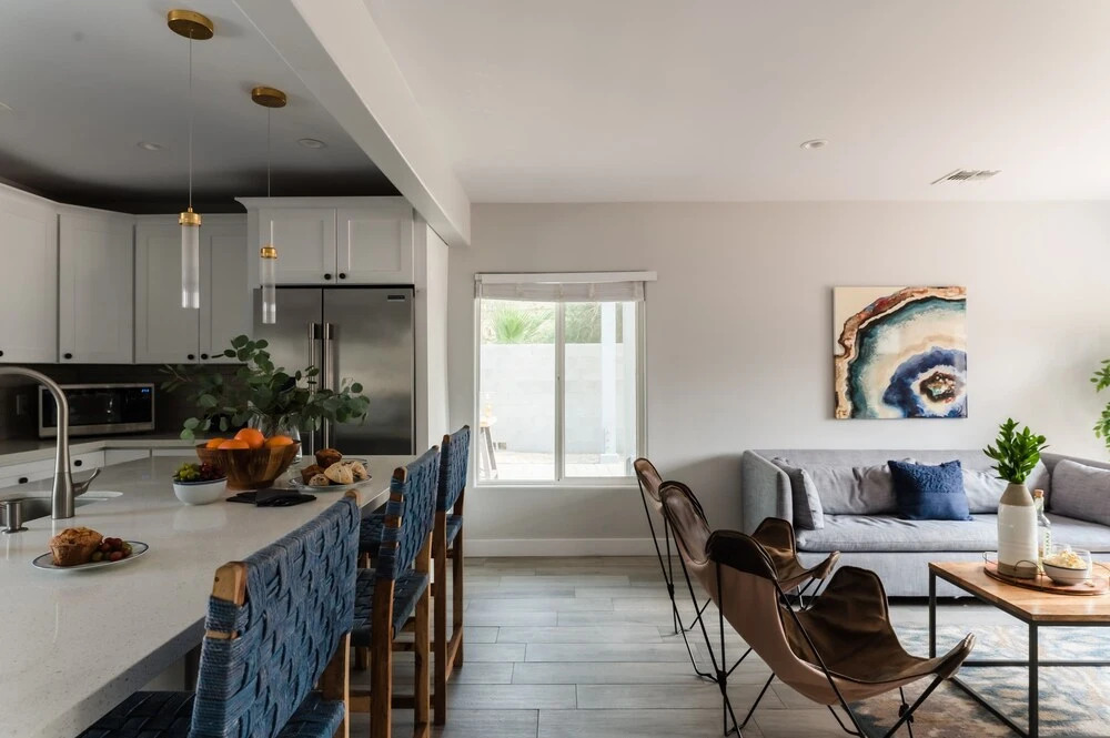 Cobalt By AvantStay Modern and Chic Home with Pool and Fire Pit in Heart of Old Town