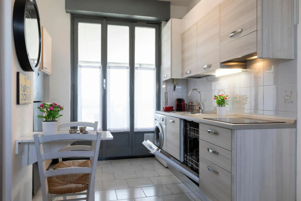 La Veranda - Bright Top Floor apartment with views of the Madonnina