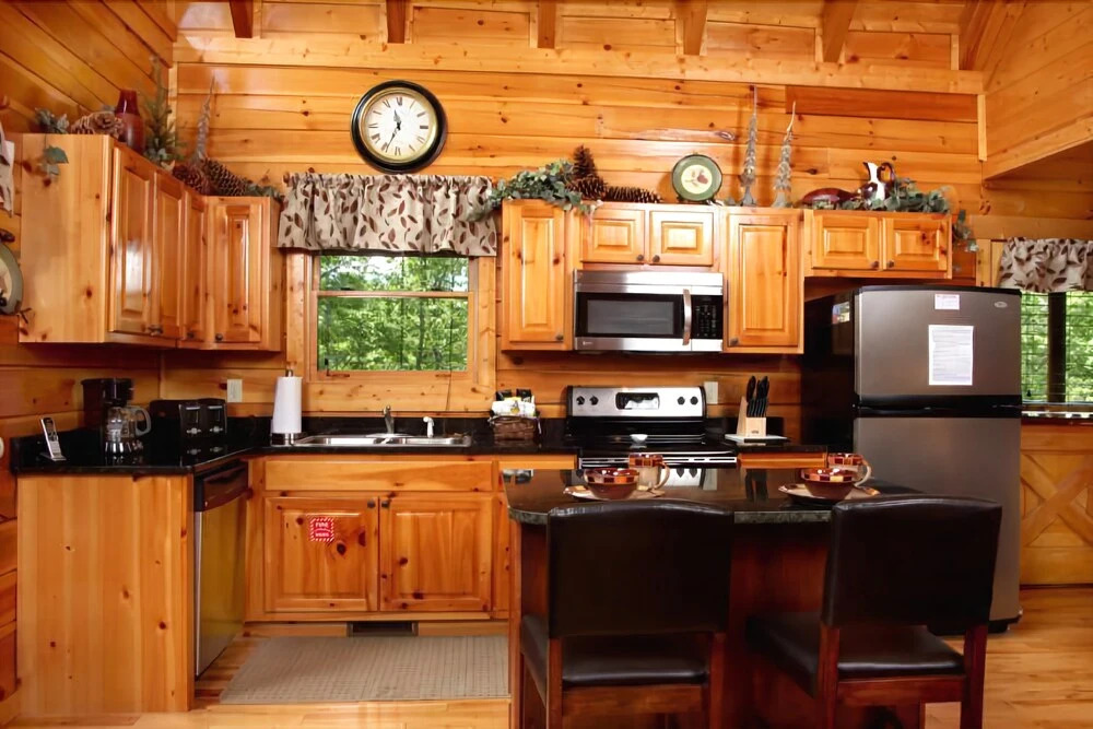 Together Again 2 Bedroom Home with Hot Tub