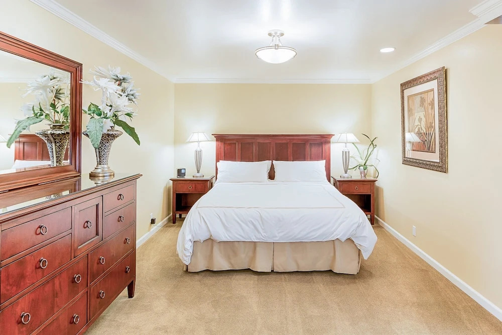 2-Bedroom Condo Near Trails #SILV374P