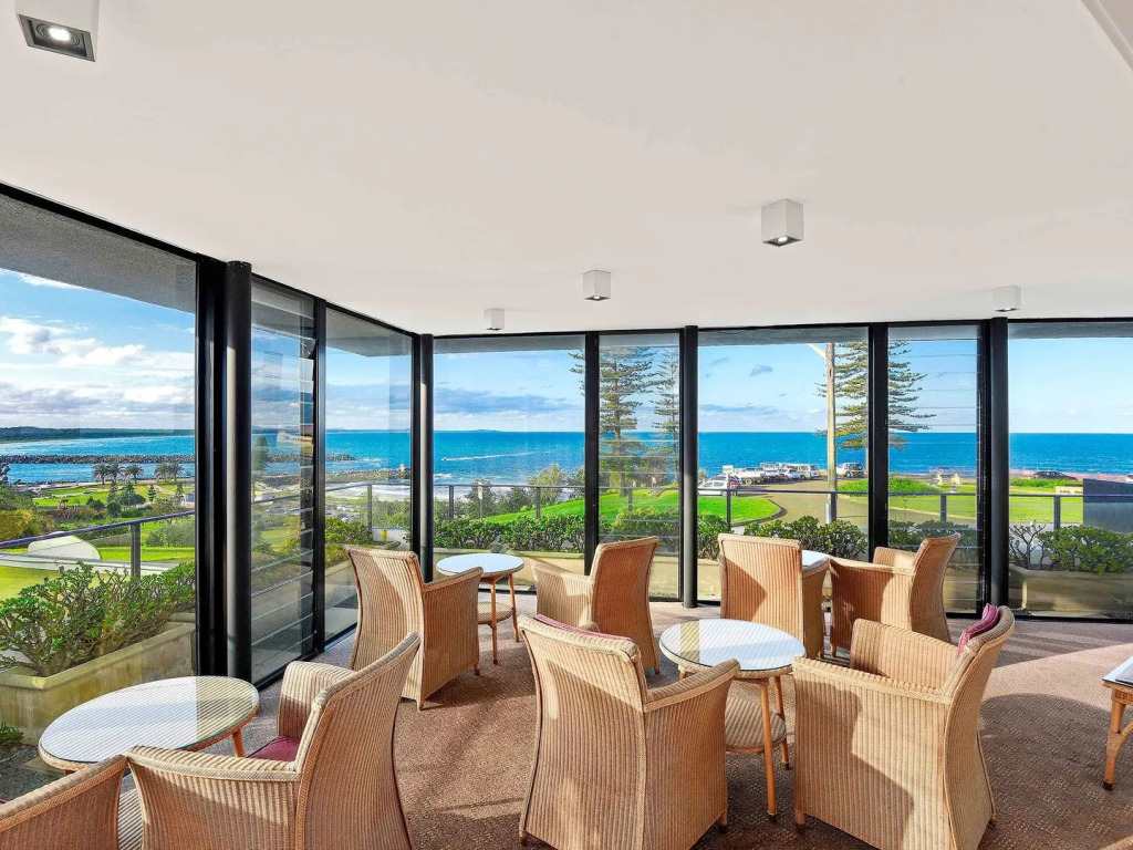 Port Macquarie Hotel