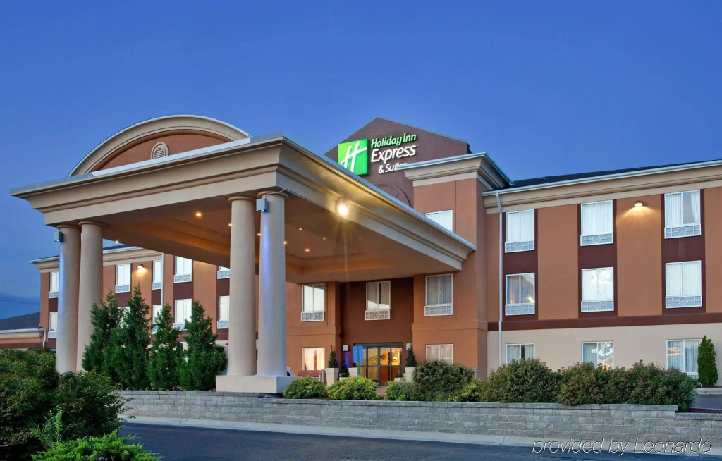 Holiday Inn Express Lawrence by IHG