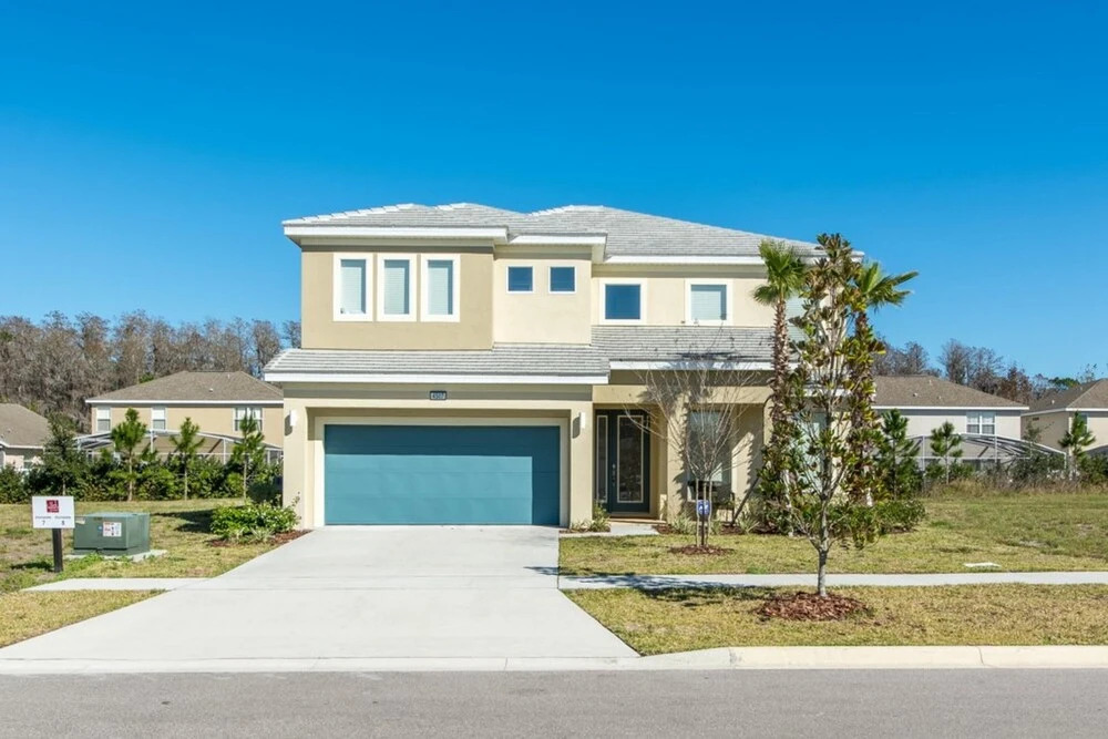Bella Vida 6 Bedroom Home by Florida Star Vacations