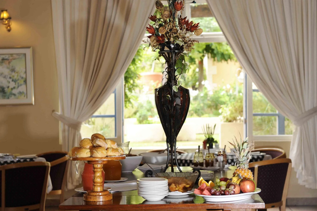 Montagu Country Hotel
