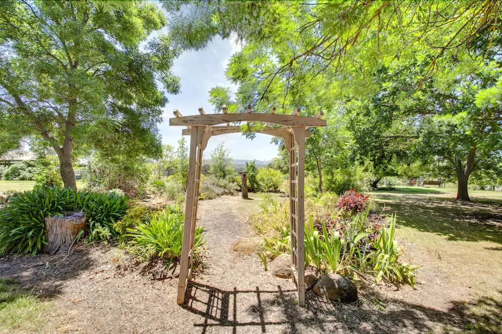 Highton Manor