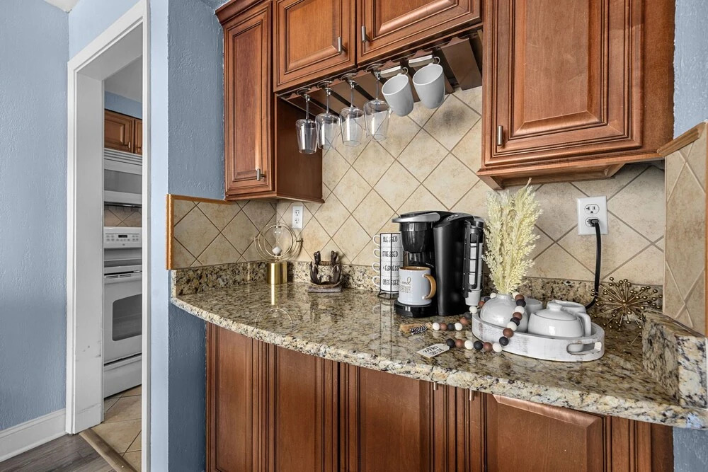 Newly Renovated Oceanfront 1BR Condo