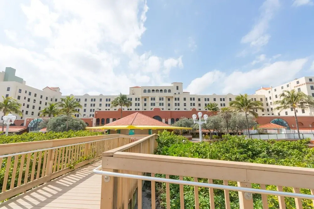 465 City View Hollywood Beach