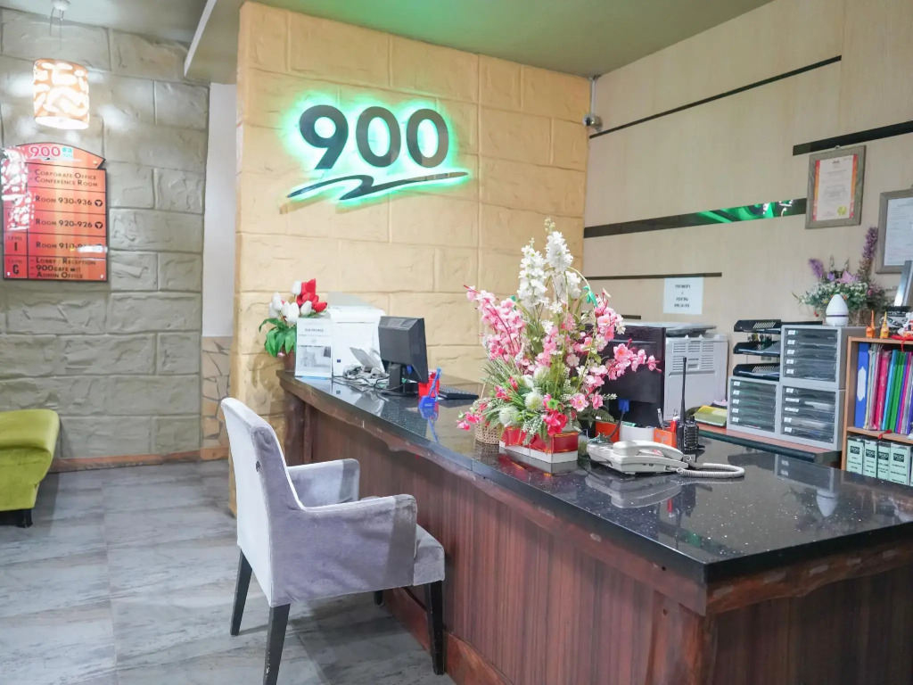 OYO 89411 900 Inn