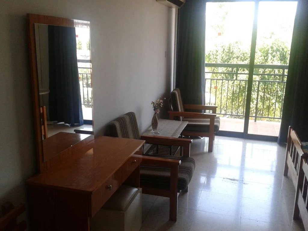 Lefki Tree Tourist Apartments