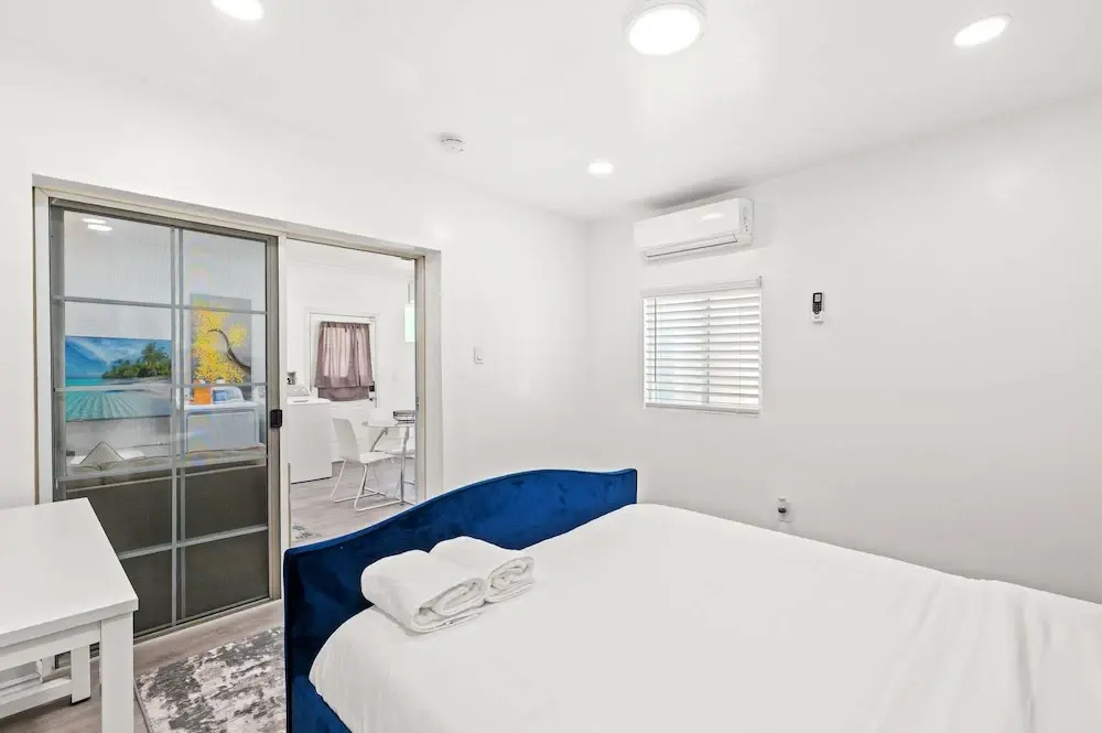 Spacious Bright Home Fully Equipped