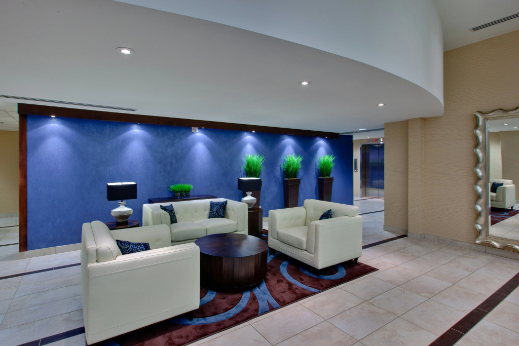 Holiday Inn Express Hotel & Suites Chatham South by IHG