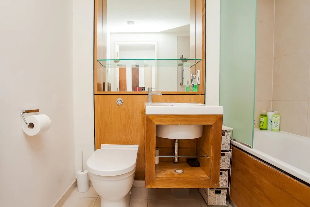 Central 1 Bed near Paddington Station w/ Terrace