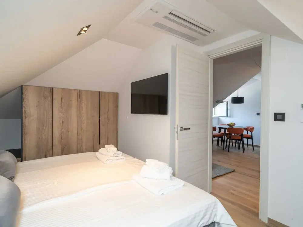 Apartments Villa Royale - One Bedroom Apartment with Sea View