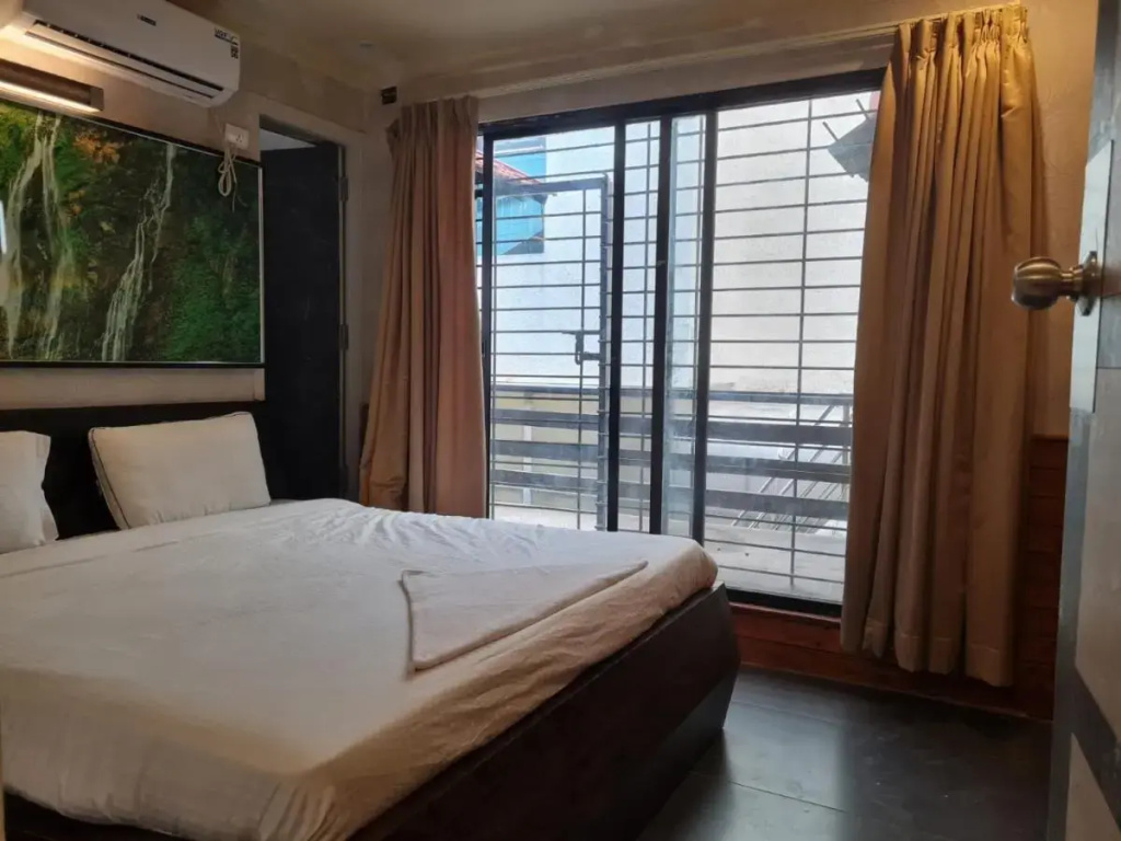 Seasons Suites - JP Nagar