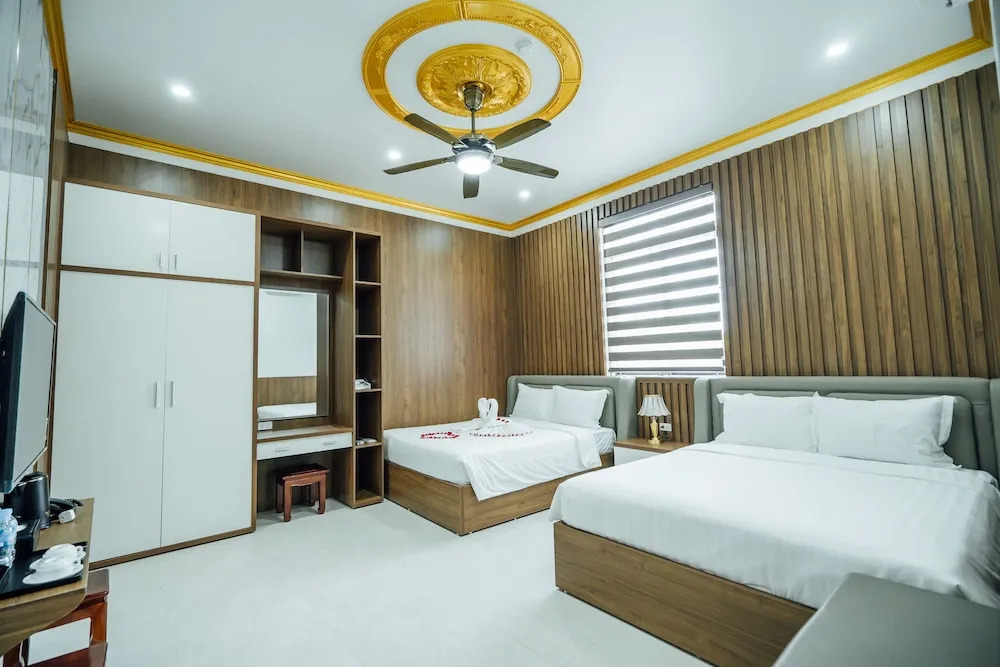 Nam Hong Hotel