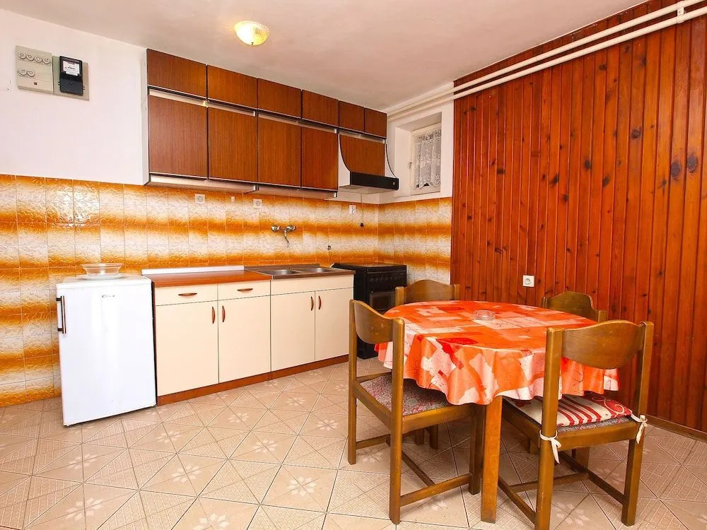 Apartment 847