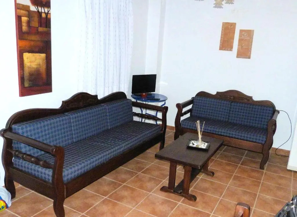 Ioli Apartments