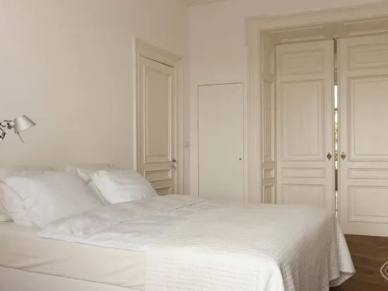 Museum City Centre Apartment