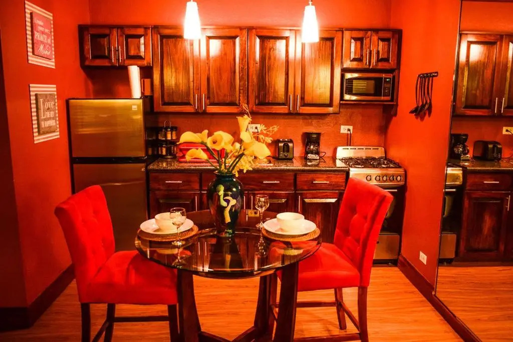 Brownstone Guesthouses Seabeach