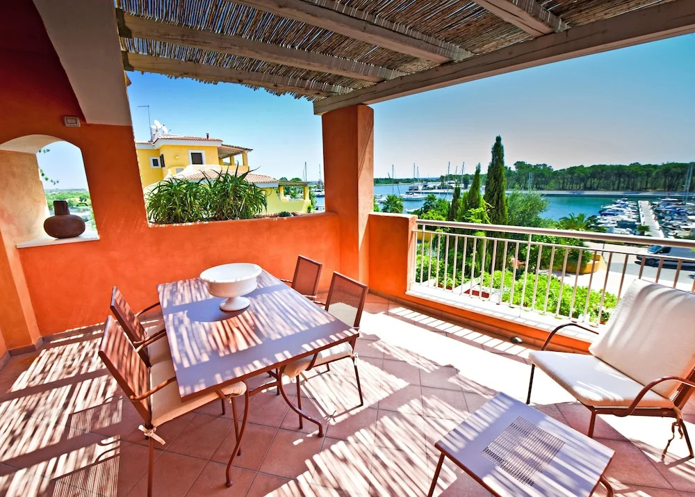 Porto degli Argonauti Apartments