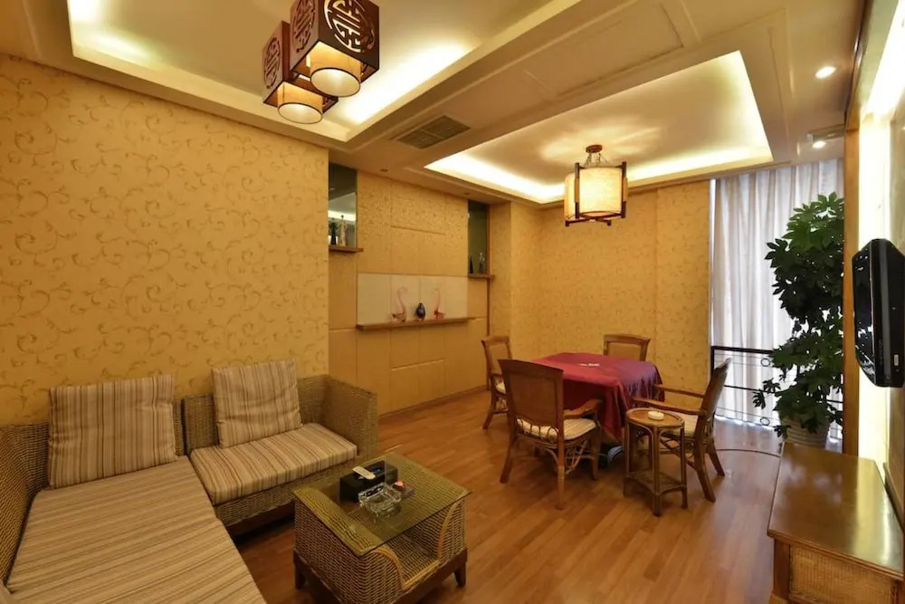 Chengdu Lu Tian Hua Hotel
