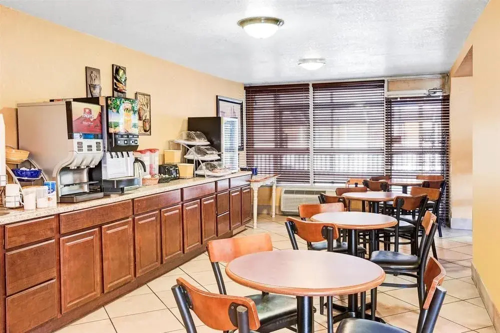Days Inn And Suites Downtown Gatlinburg Parkway