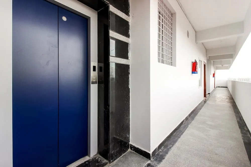 Silverkey Executive Stays 38014 Near Sanskrit School