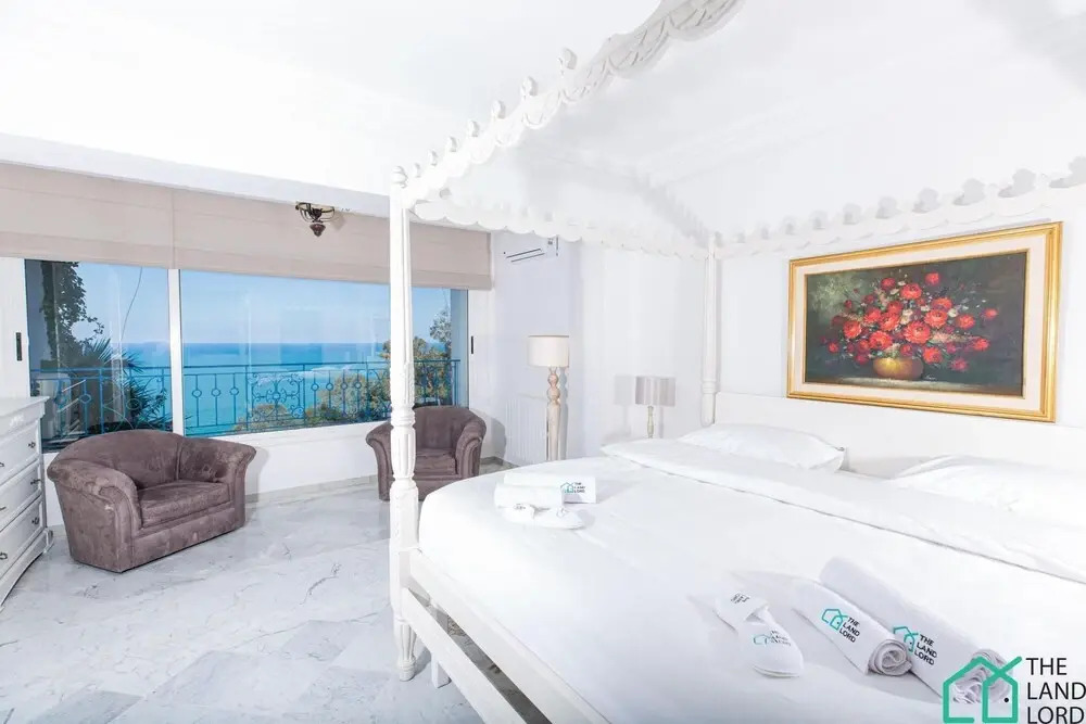 Infinite View Exclusive new 2bds With sea View