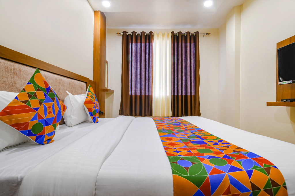 FabHotel Atharv - Airport