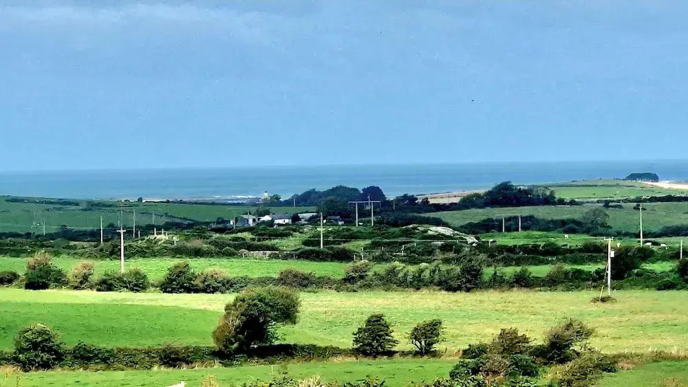 Sea View hut Sleeps 4/6
