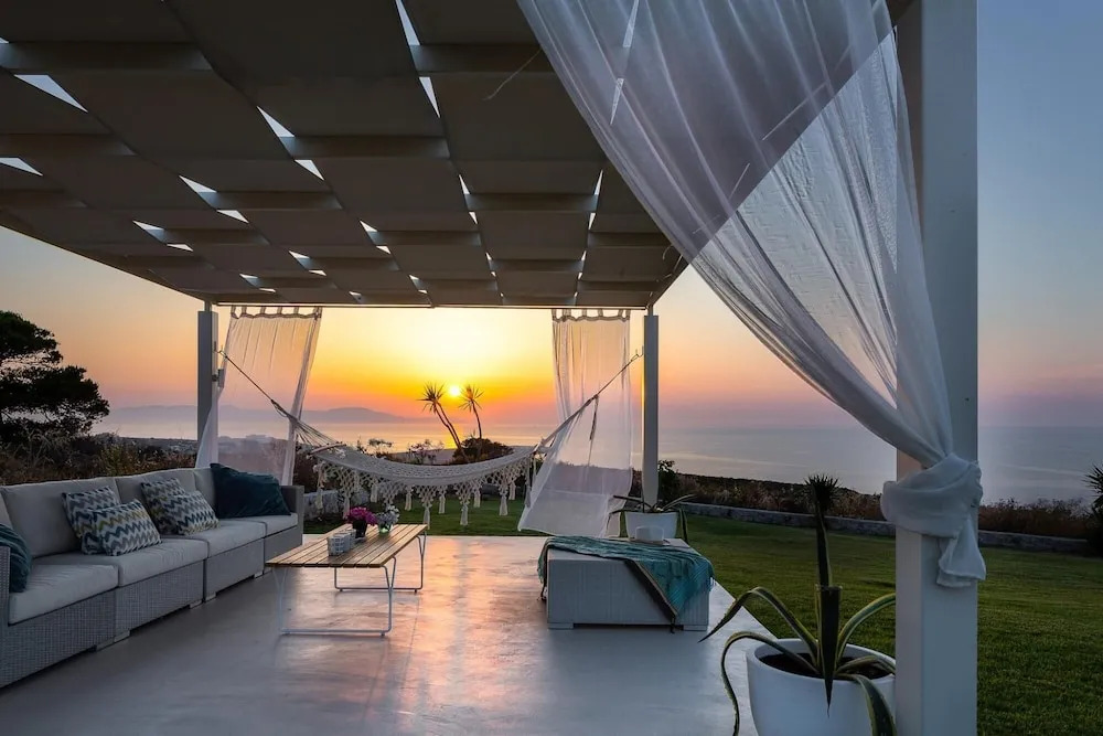 Elias Luxury Villa