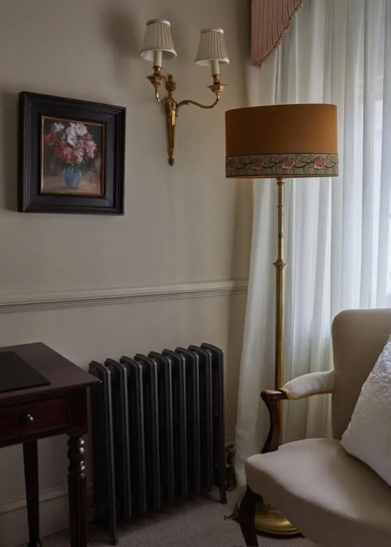 Marble Arch Inn