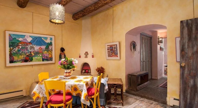 Inger Jirby Gallery & Guest Houses