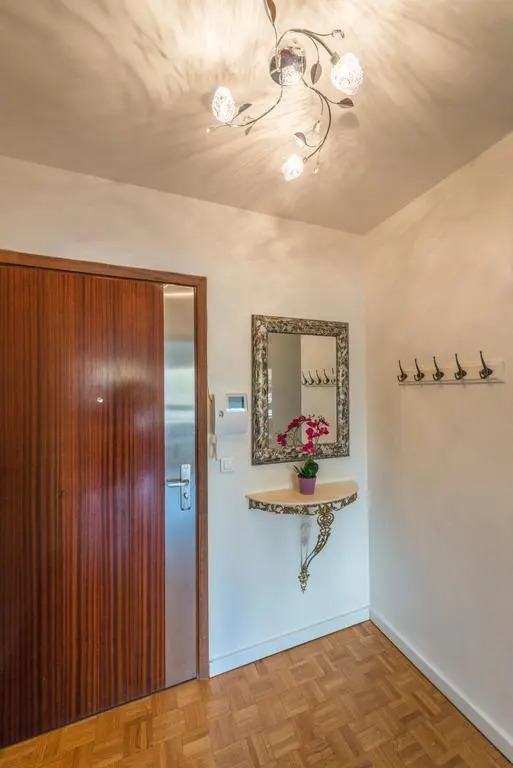 Clémenceau-La Défense Appartement